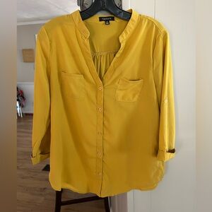 Cantata Women's Yellow Button Down Shirt